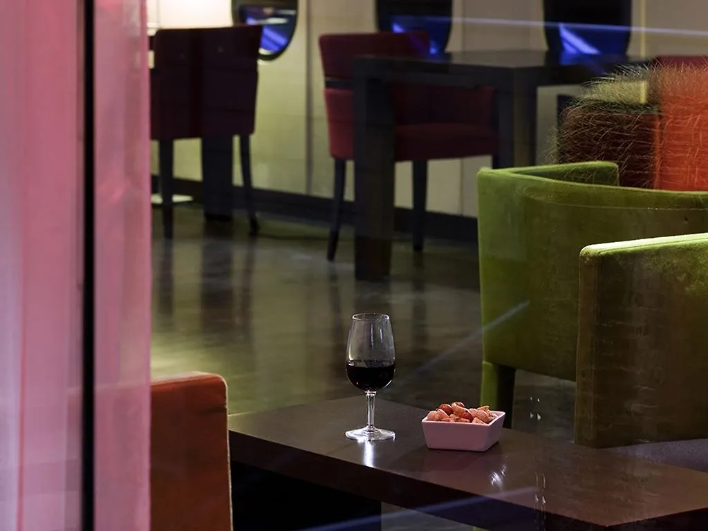 Mercure Paris Gare De Lyon Tgv 4*,  Francia