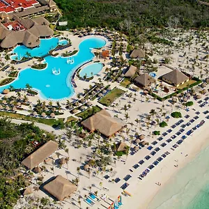 Resort Grand Palladium White & Akumal